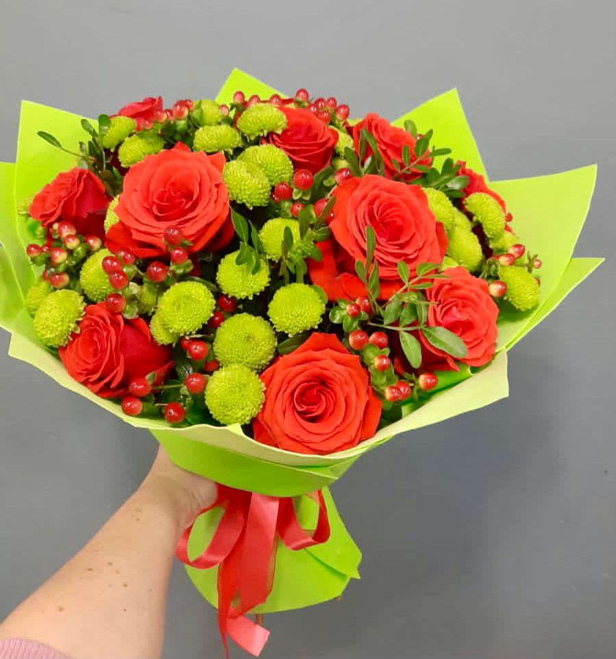 Букет цветов из: Хризантемы и Розы в Толстяково