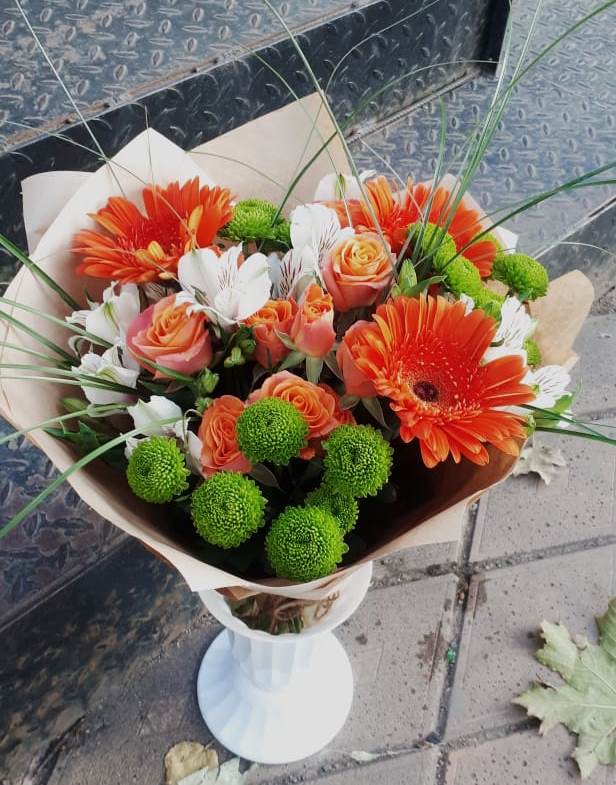 Букет цветов из: Герберы, Хризантемы, Альстромерии и Розы в Толстяково