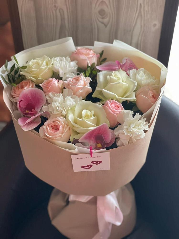 Букет цветов из: Орхидеи, Розы и Гвоздики в Толстяково