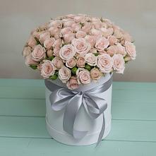 Цветочная композиция из Розы в шляпной коробке в Толстяково