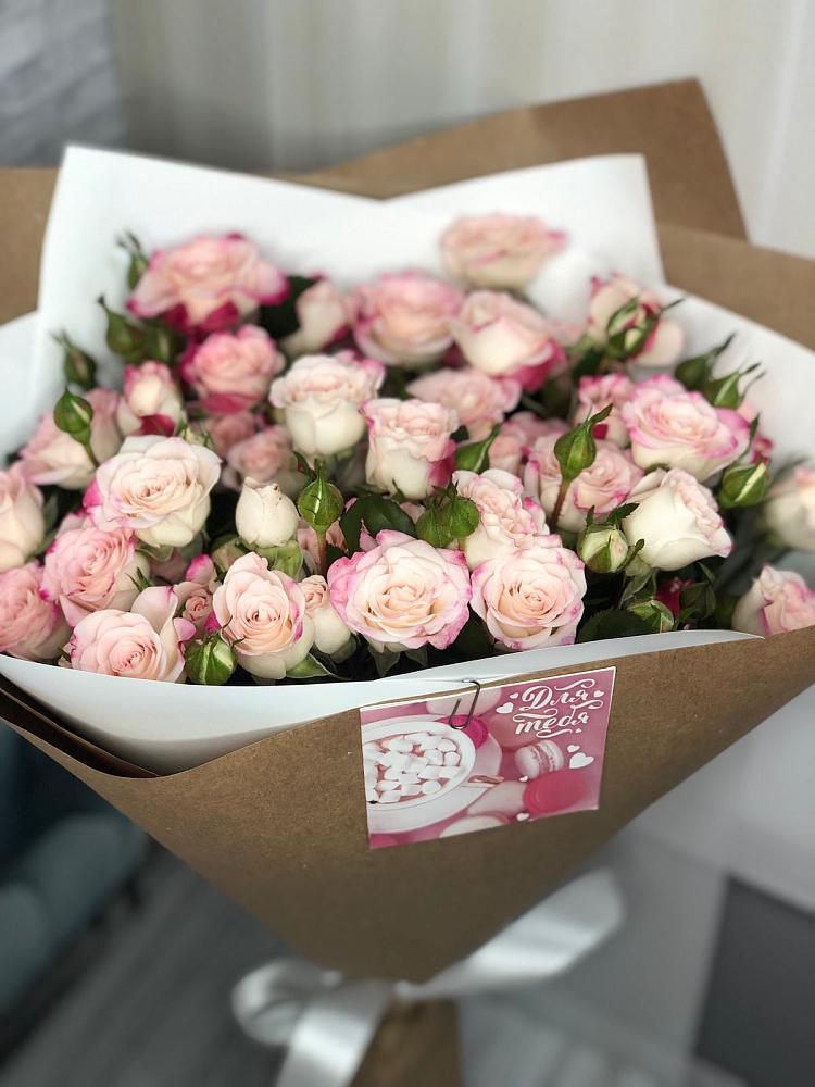 Букет цветов из: Розы в Толстяково