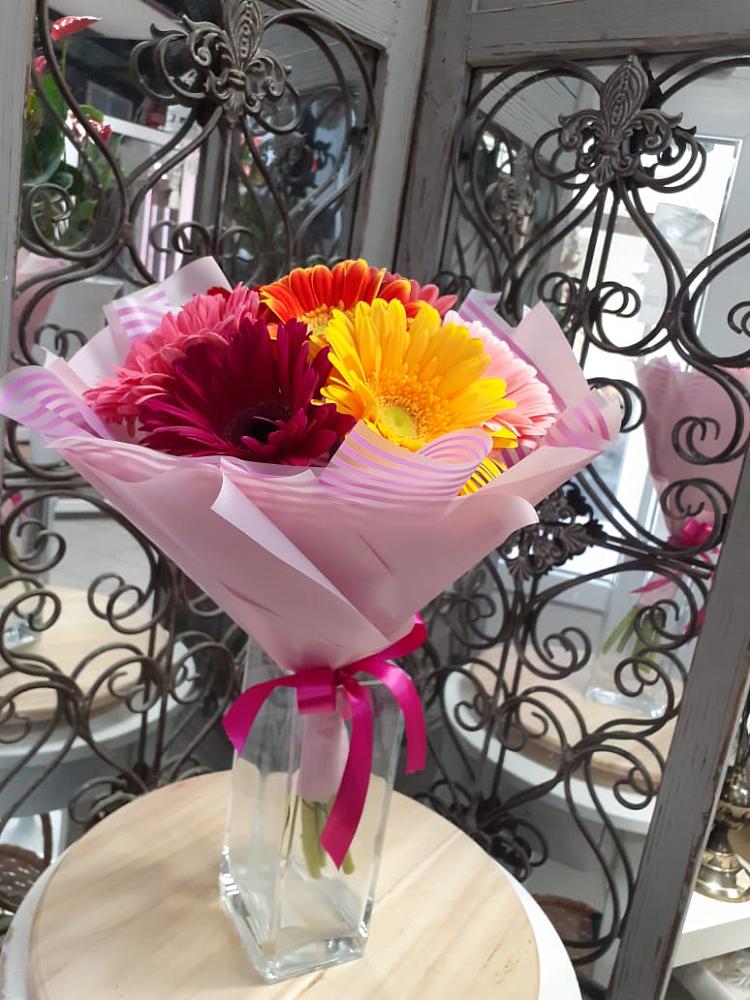 Букет цветов из: Герберы в Толстяково