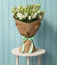 Букет цветов из:  Лизиантусы в Толстяково