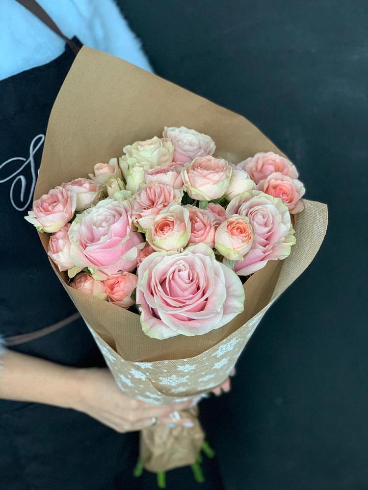 Букет цветов из: Хризантемы и Розы в Толстяково