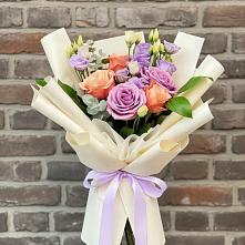 Букет цветов из:  Лизиантусы и Розы #REPLACE_PRED# Толстяково