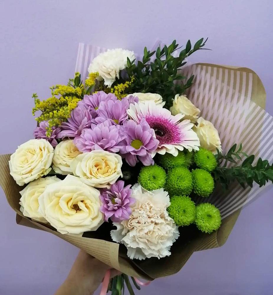 Букет цветов из: Хризантемы, Розы, Гвоздики и Герберы в Толстяково