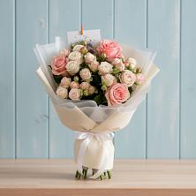 Букет цветов из:  Розы в Толстяково
