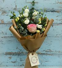 Букет цветов из:  Розы и Лизиантусы в Толстяково